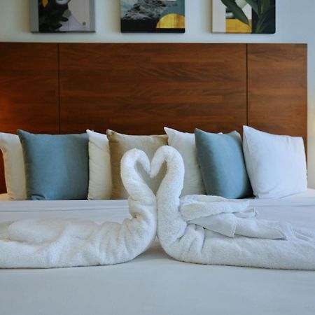 City Suites & Beach Hotel Willemstad Extérieur photo