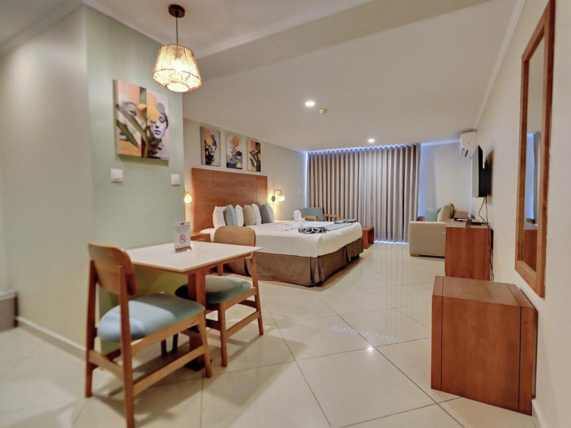 City Suites & Beach Hotel Willemstad Extérieur photo