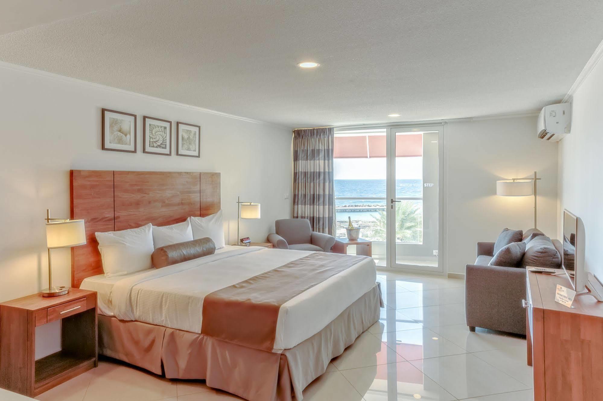City Suites & Beach Hotel Willemstad Extérieur photo