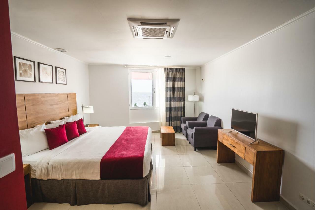 City Suites & Beach Hotel Willemstad Extérieur photo